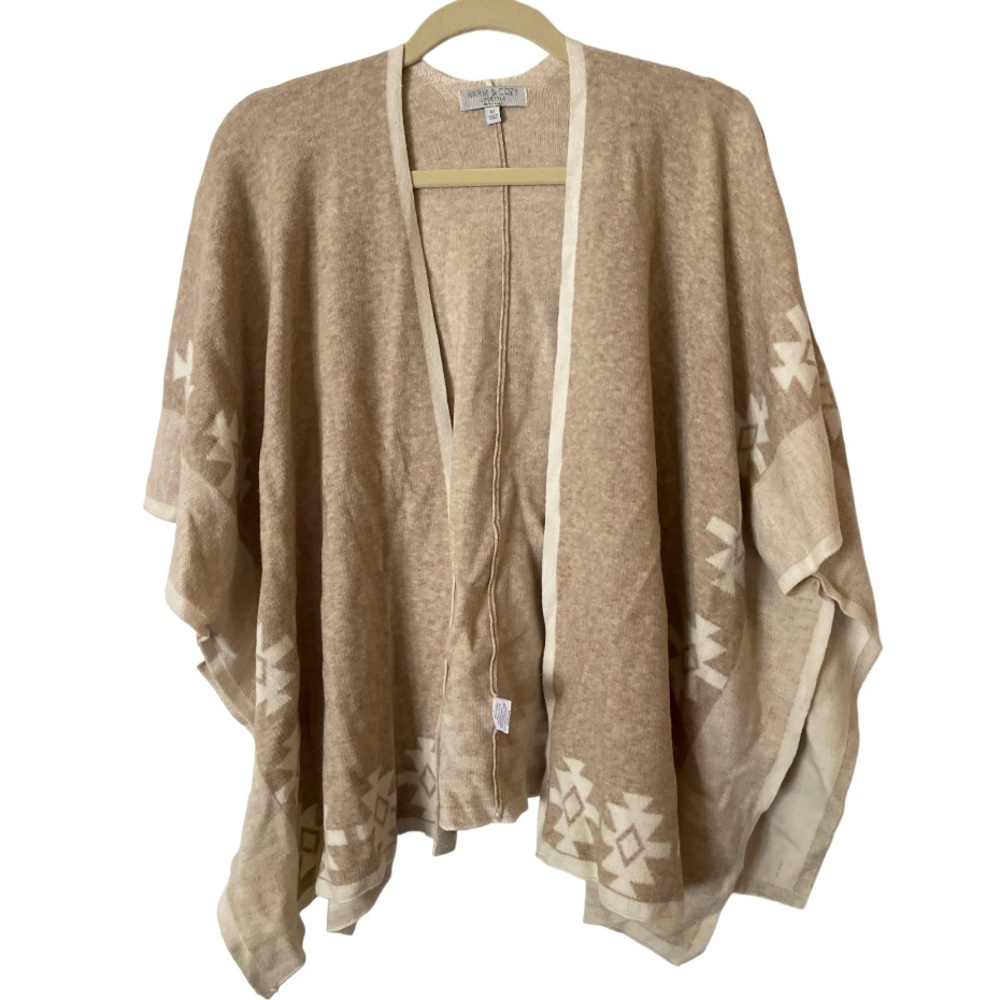 Warm and Cozy Lifestyle Open Front Western‎ Pattern Tan/Cream/ White Poncho